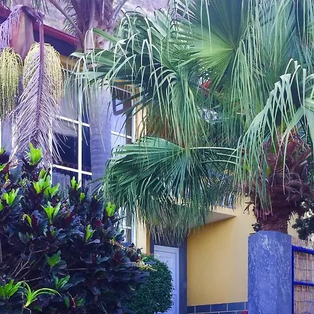 Holiday Home, Jardim Do Mar Holiday home